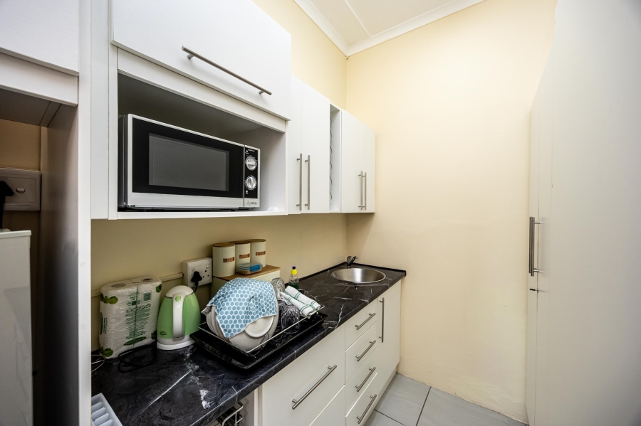 To Let 2 Bedroom Property for Rent in Selborne Eastern Cape